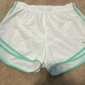 Women’s Extra Large Nike